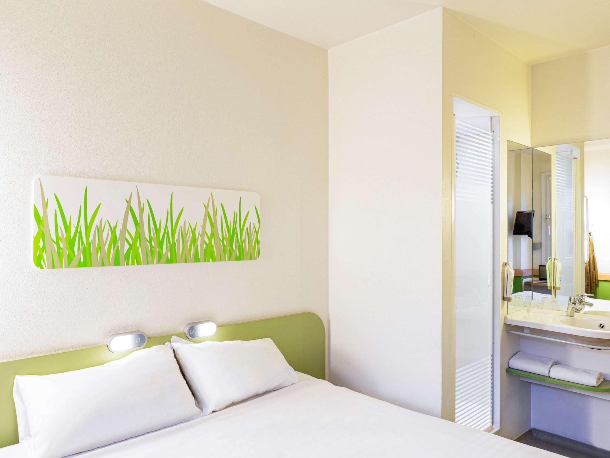 Ibis Budget Bergerac Esterno foto