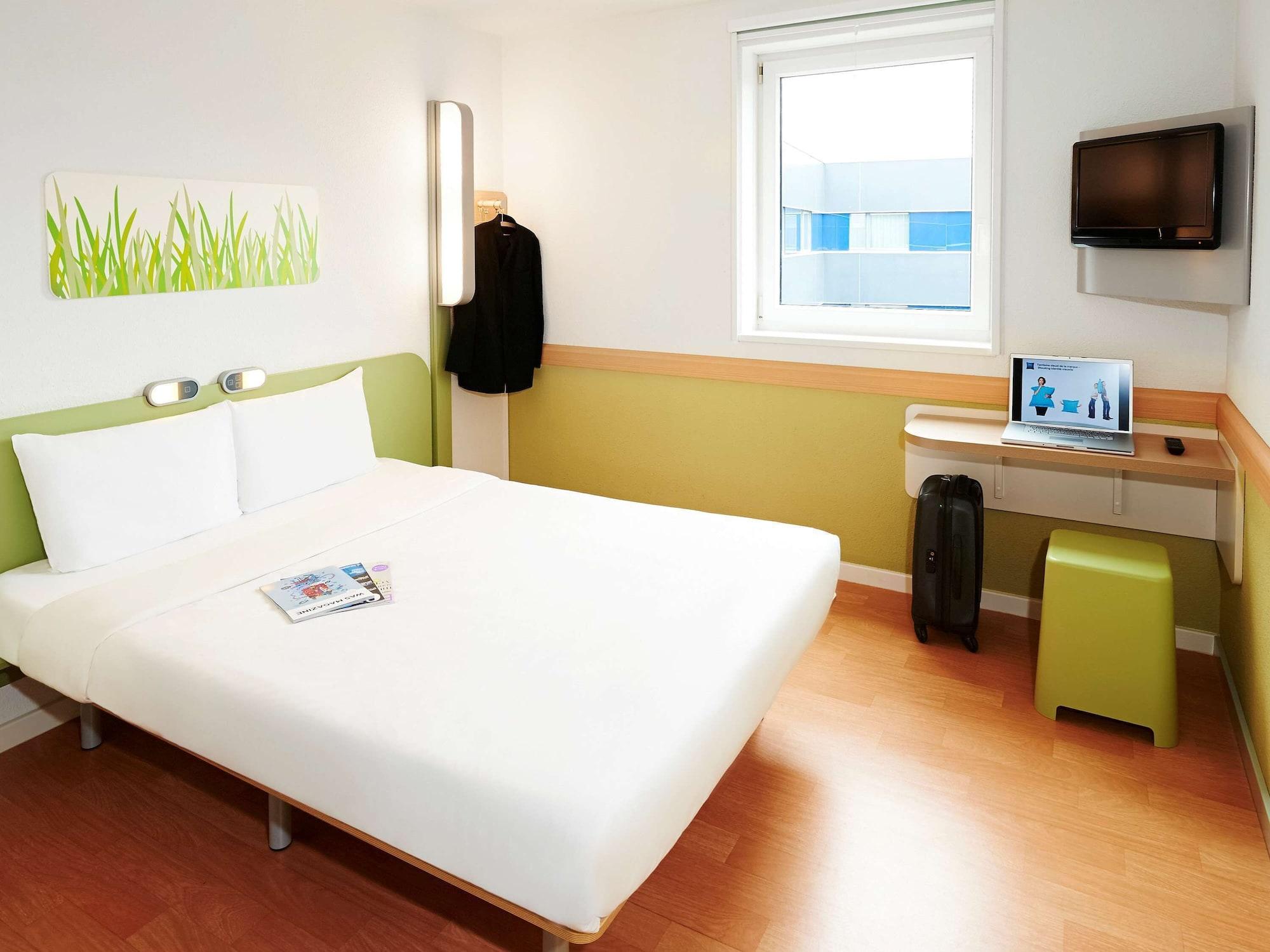 Ibis Budget Bergerac Esterno foto