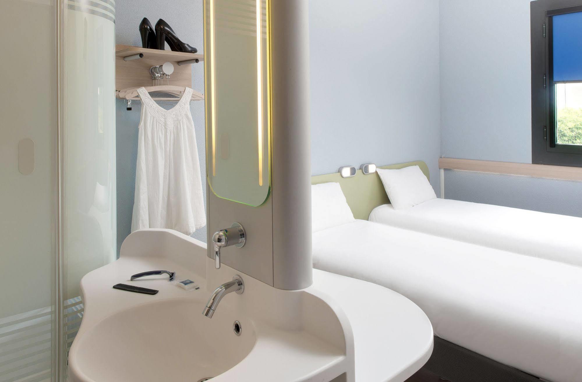 Ibis Budget Bergerac Esterno foto