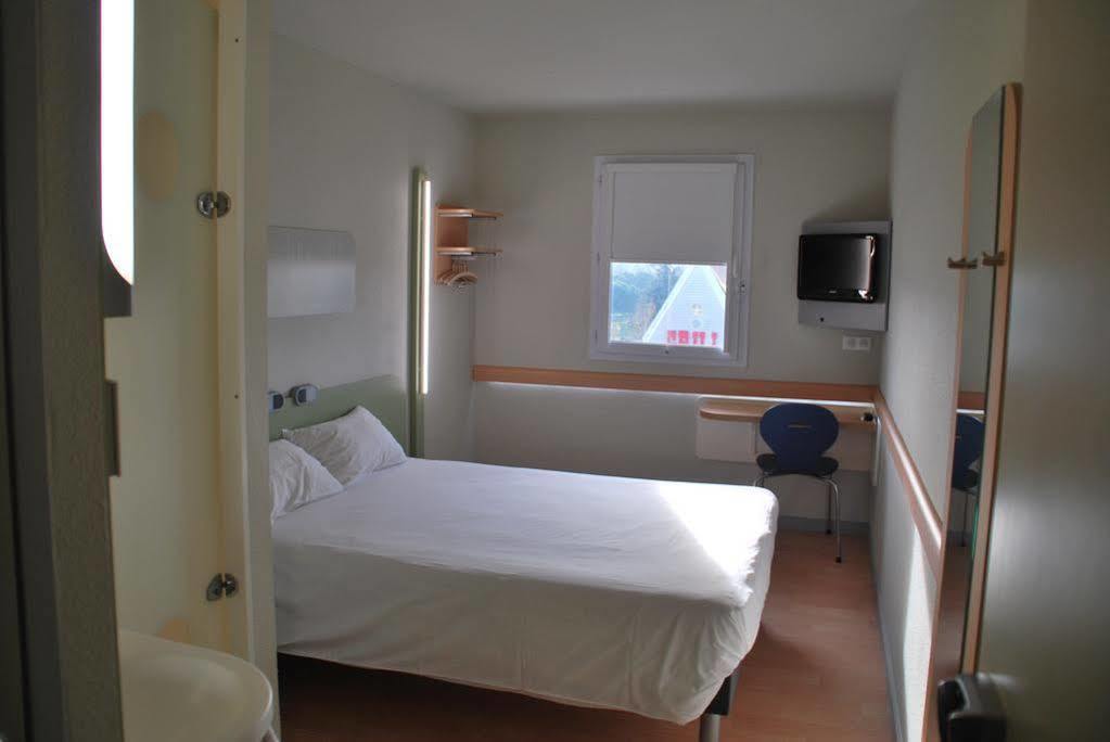 Ibis Budget Bergerac Esterno foto